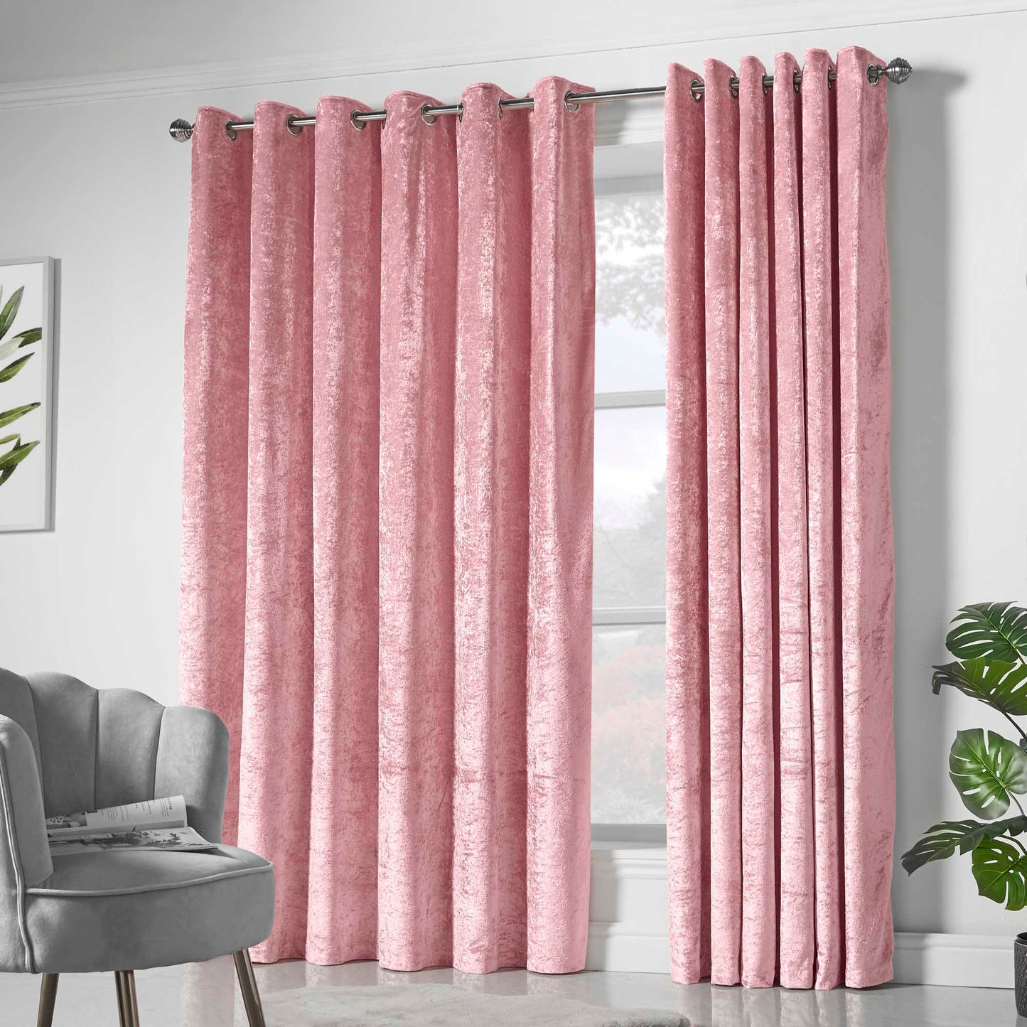 Amelia Crushed Velvet Eyelet Curtains - Blush