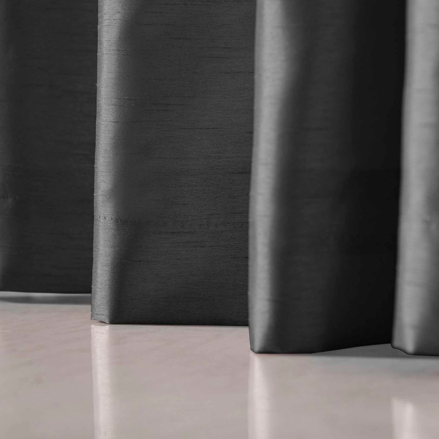 Olivia Velvet Top Eyelet Curtains - Black