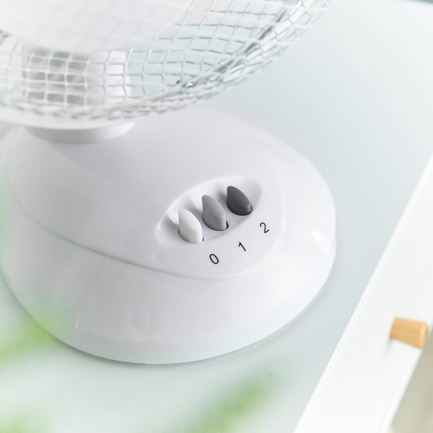 Lewis's 9" Tabletop Desk Fan Freestanding Adjustable Tilt Head With 2 Settings