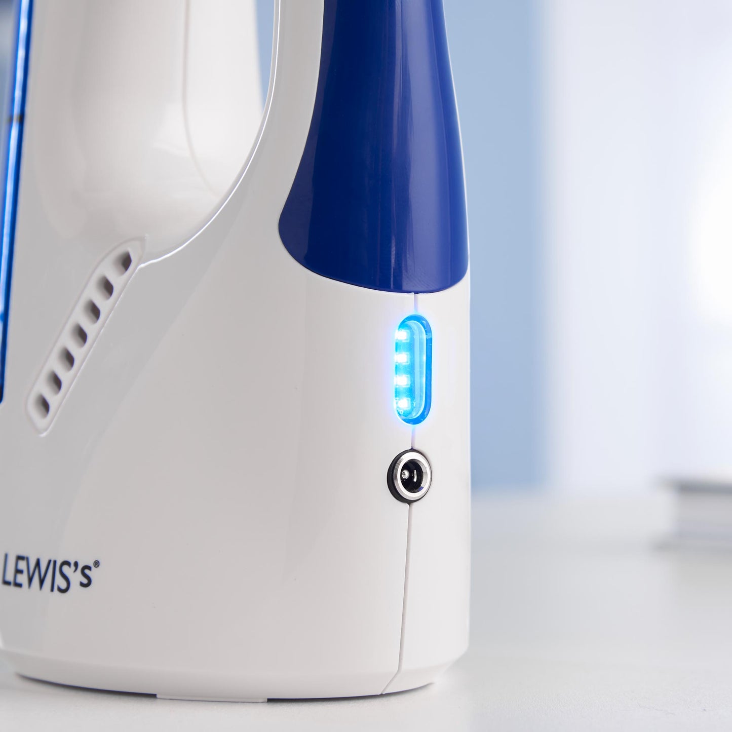 Lewis’s Window Vac, Cordless Vacuum Cleaner For Windows, Window Squeegee Cleaning Kit, Window Cleaning Equipment, Streak Free