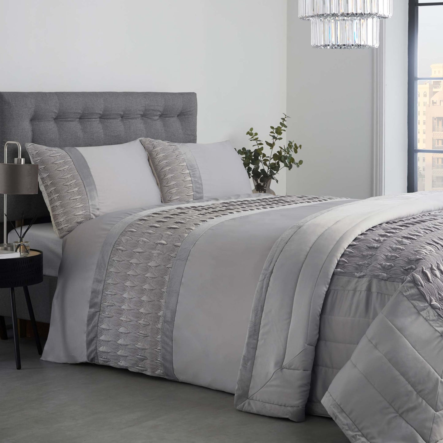 Aria Quilted Satin Panel Luxury Duvet Set - Silver