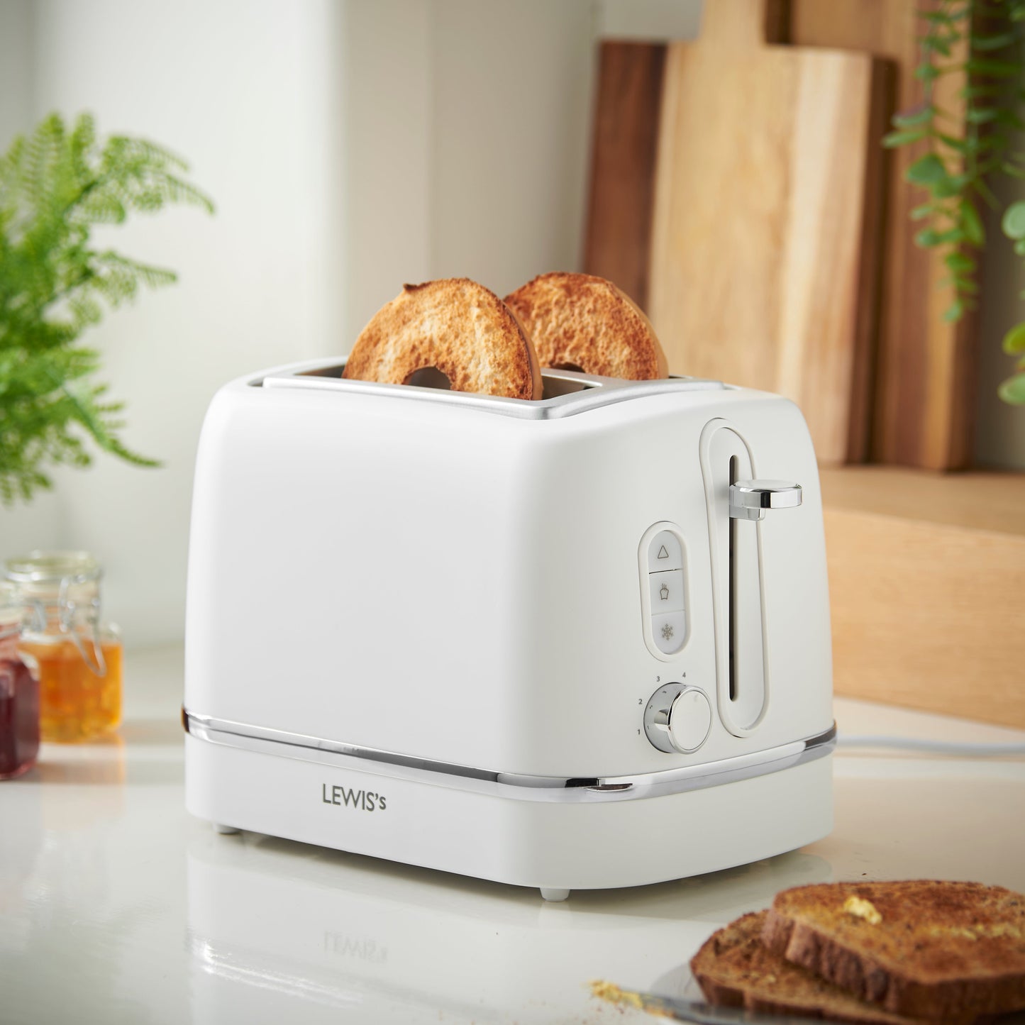 Lewis's Manhattan 2 Slice Toaster - White