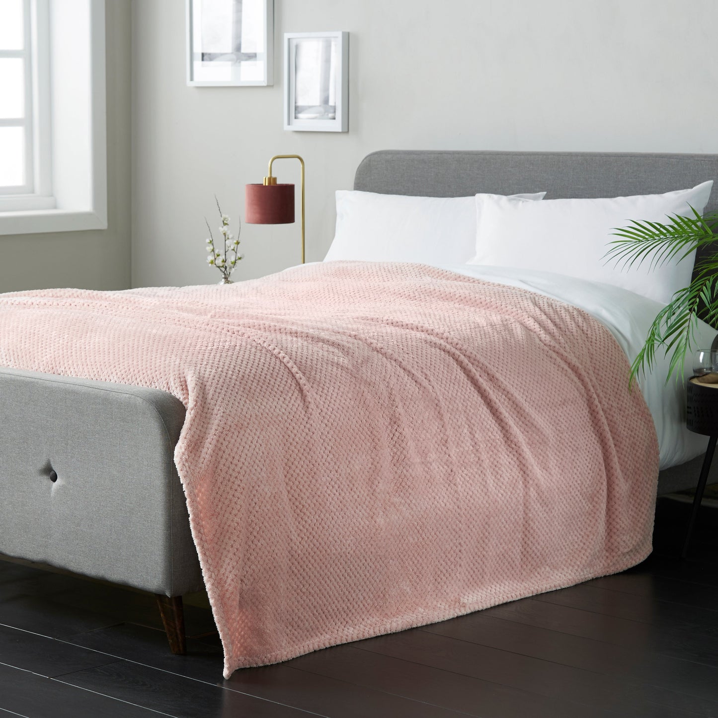 Super Soft Waffle Throw - Blush