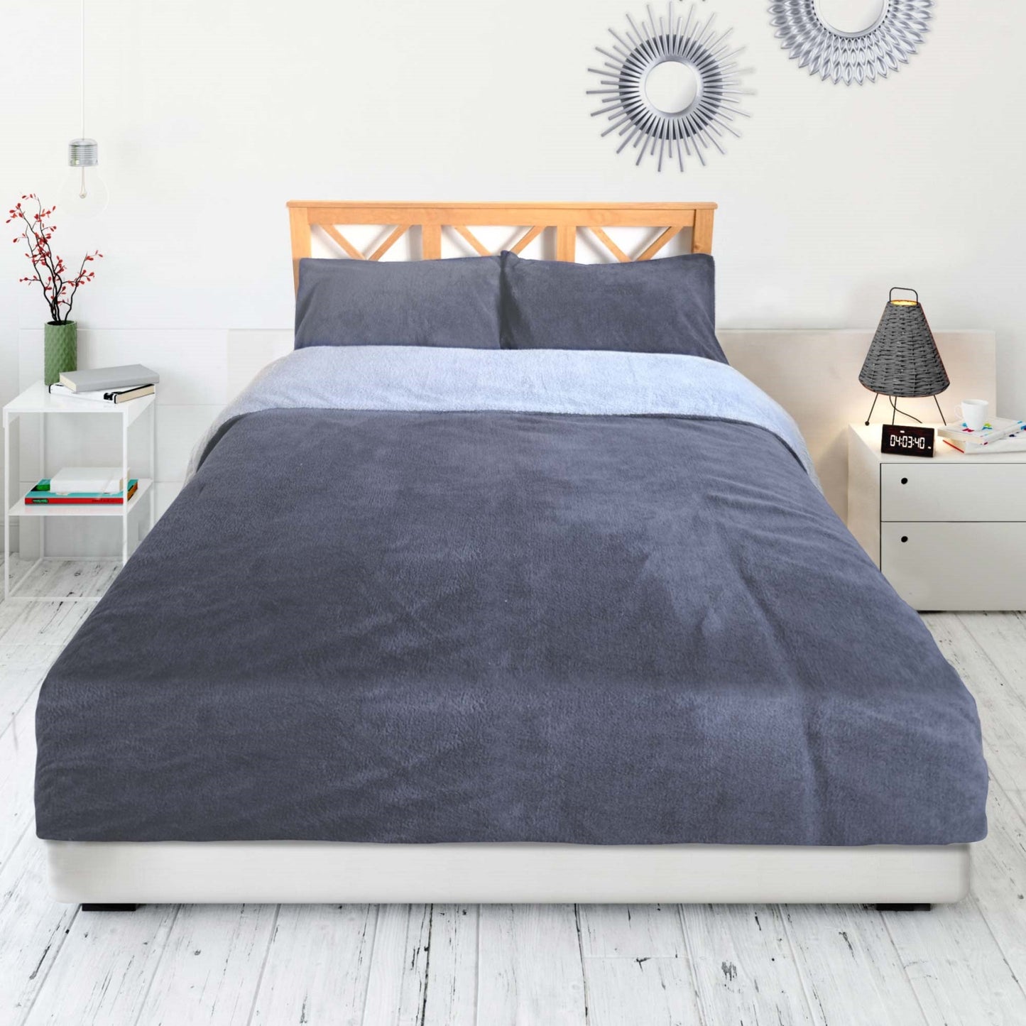 Teddy Reversible Duvet Set - Grey/Charcoal